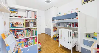 von_poll_real_estate_property_IT252942560_image_23