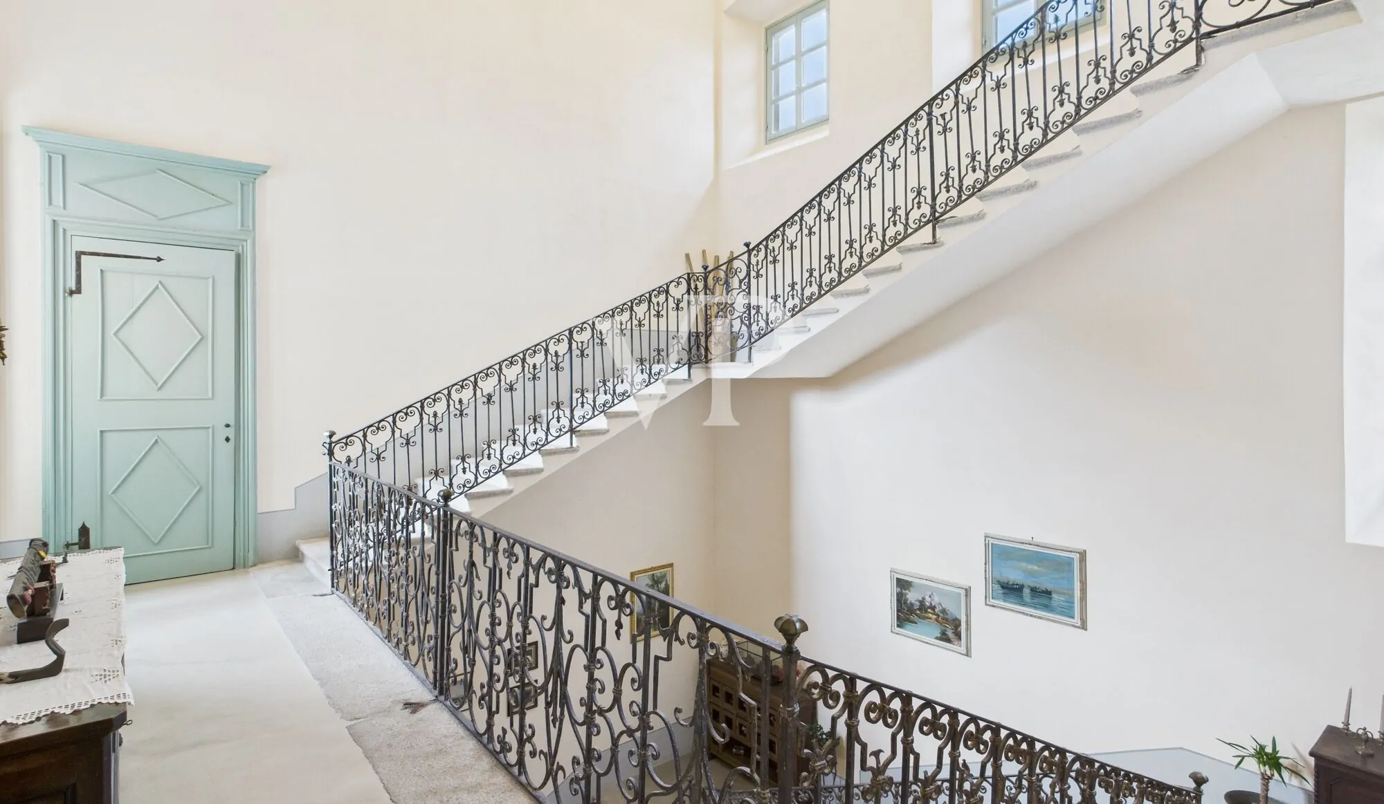 Wonderful historical palace within the walls of the castle of Castellazzo Novarese