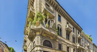 von_poll_real_estate_property_IT252942558_image_0