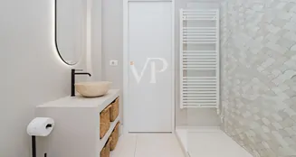 von_poll_real_estate_property_IT252942571_image_33