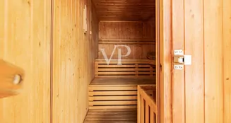 von_poll_real_estate_property_IT252942571_image_40