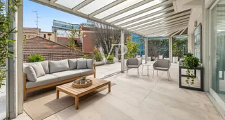 von_poll_real_estate_property_IT252942579_image_0