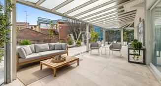 von_poll_real_estate_property_IT252942579_image_1