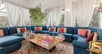 von_poll_real_estate_property_IT252942579_image_6