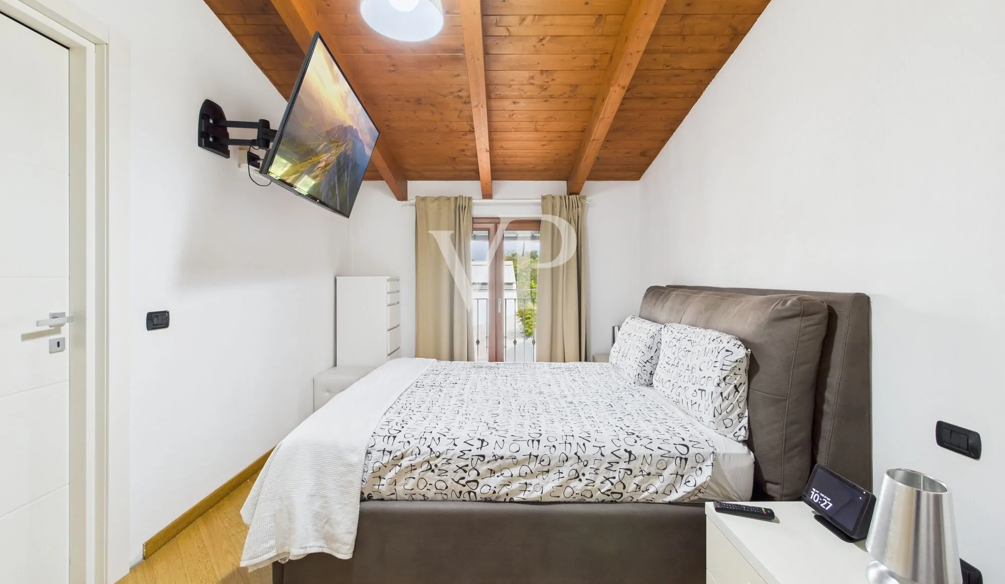 terzo piano camera con bagno en suite  II