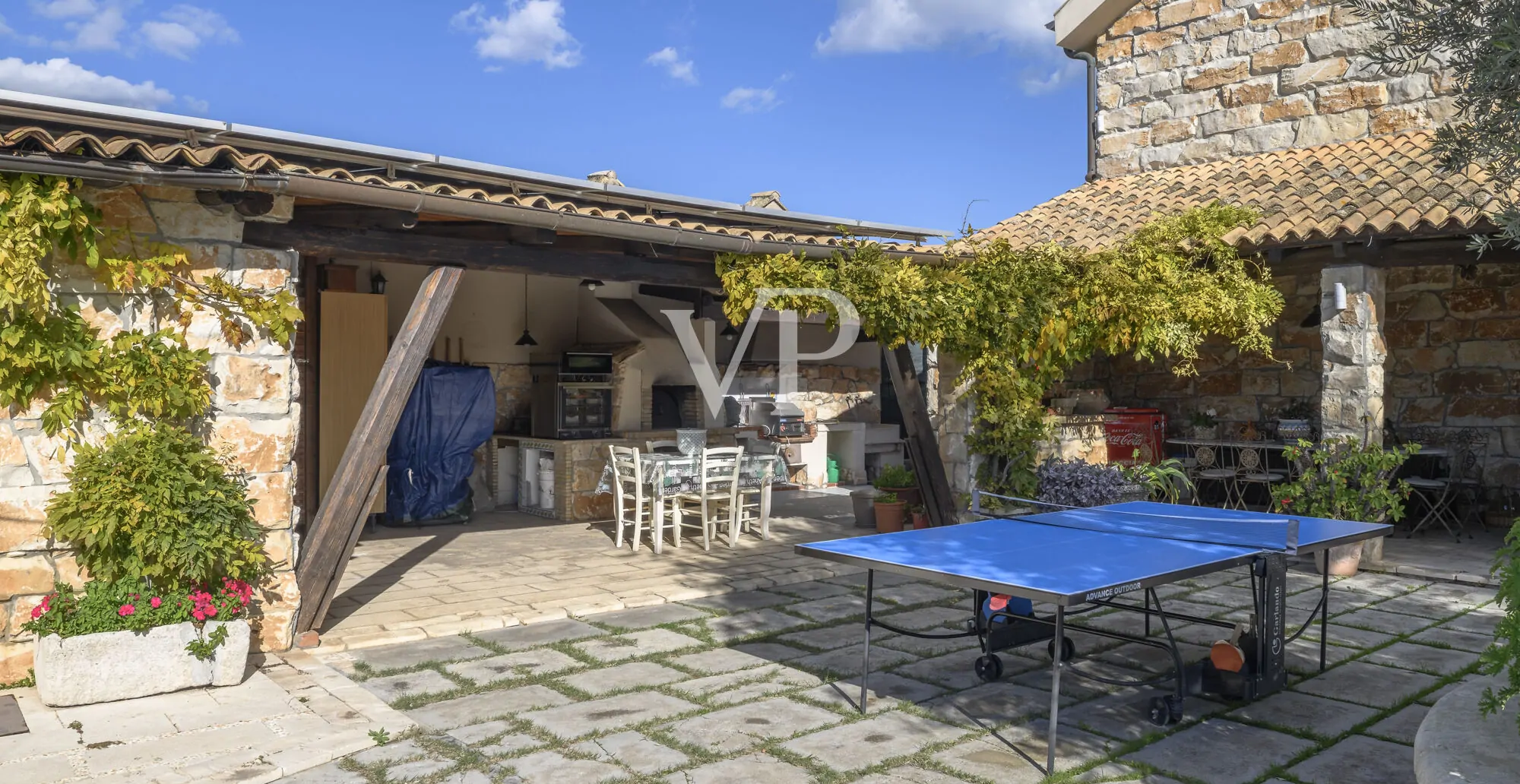 Prestigious farmhouse from 1895