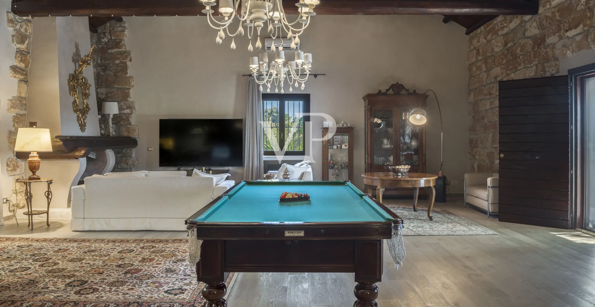 Prestigious farmhouse from 1895