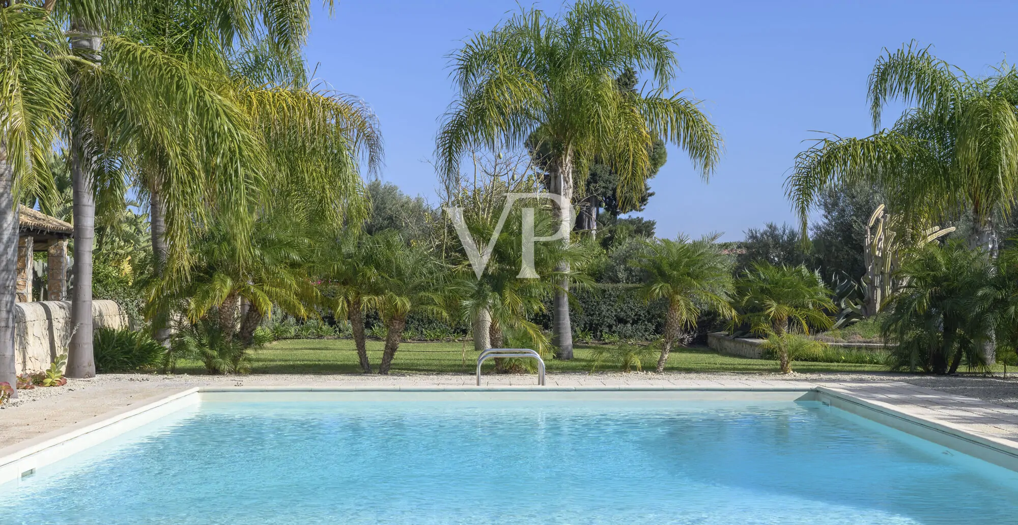 Prestigious farmhouse from 1895