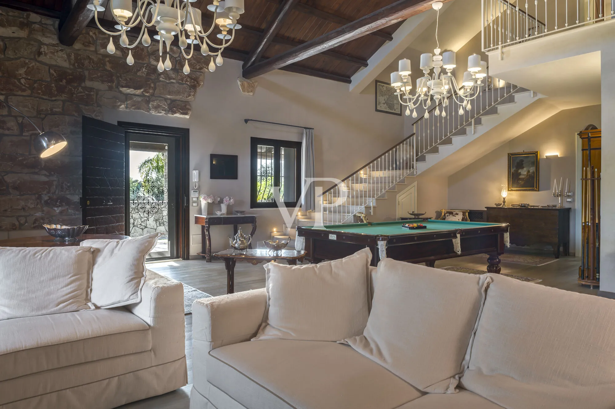 Prestigious farmhouse from 1895