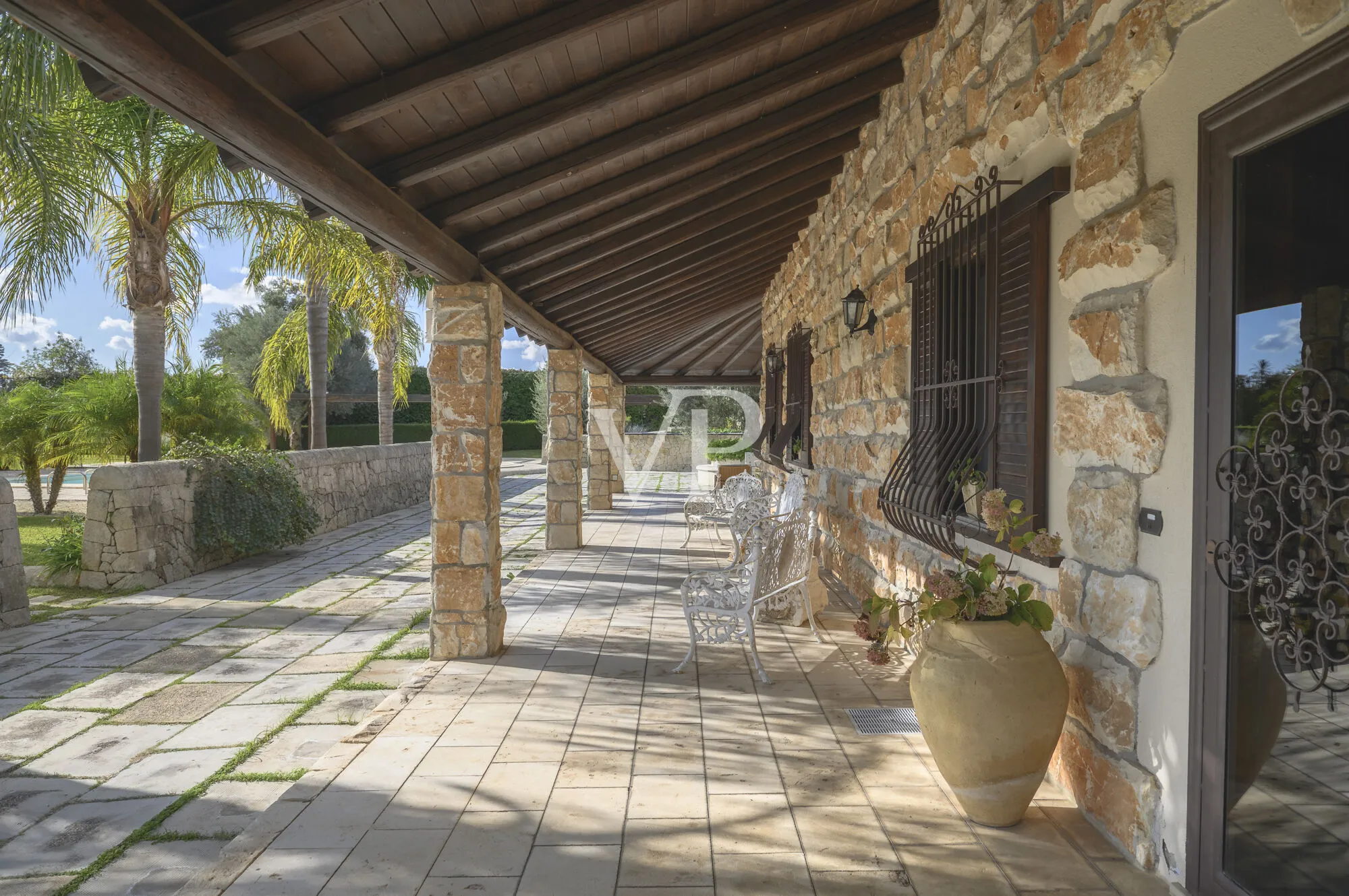 Prestigious farmhouse from 1895