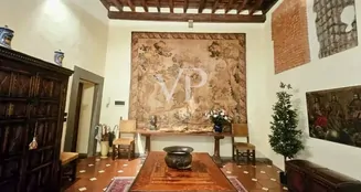 von_poll_real_estate_property_IT254152614_image_2