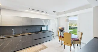 von_poll_real_estate_property_IT252942619_image_29