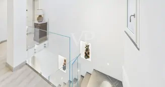 von_poll_real_estate_property_IT252942619_image_35