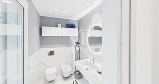 von_poll_real_estate_property_IT252942619_image_17