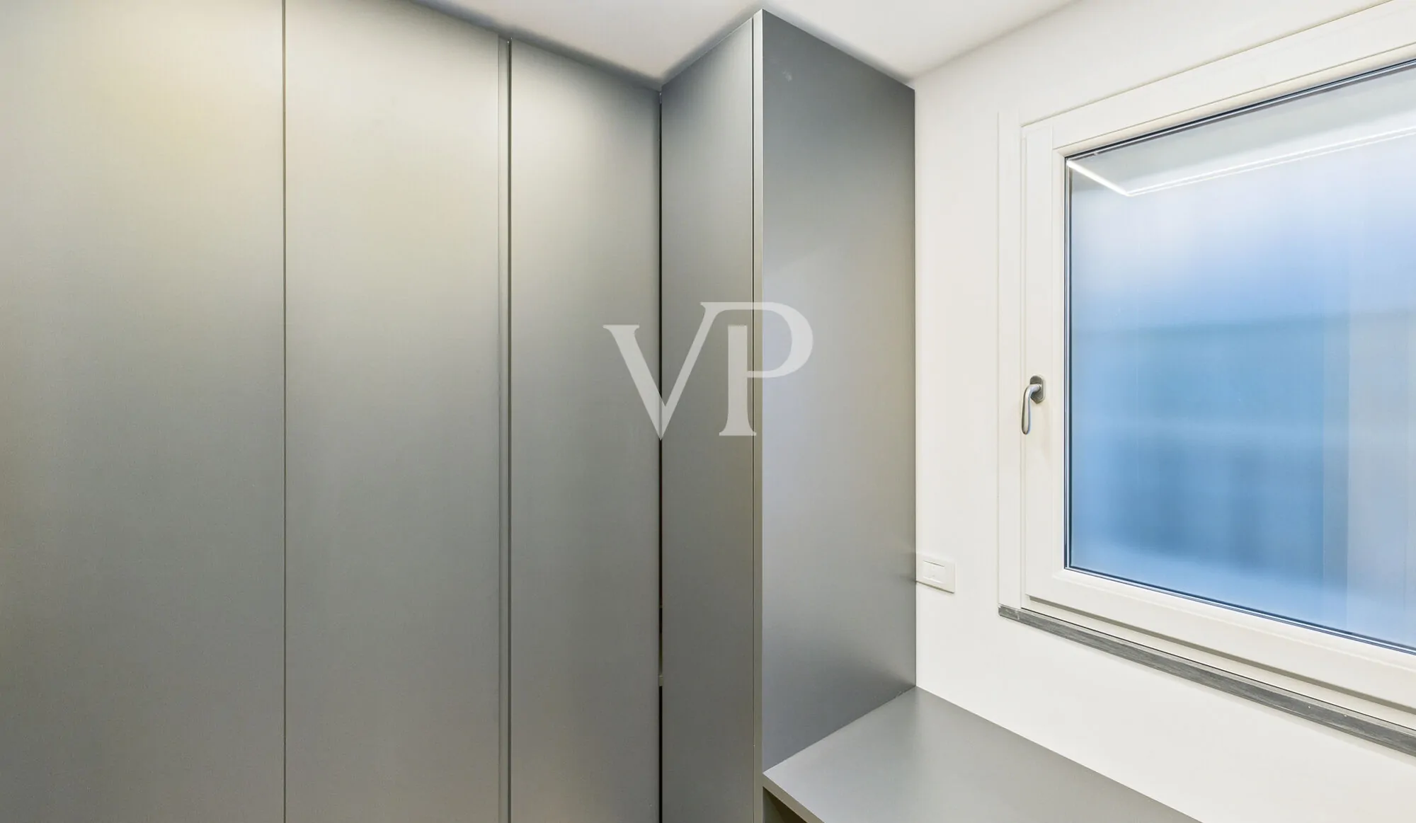 Villa 2  primo piano cabina armadio piano 2