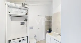 von_poll_real_estate_property_IT252942619_image_121