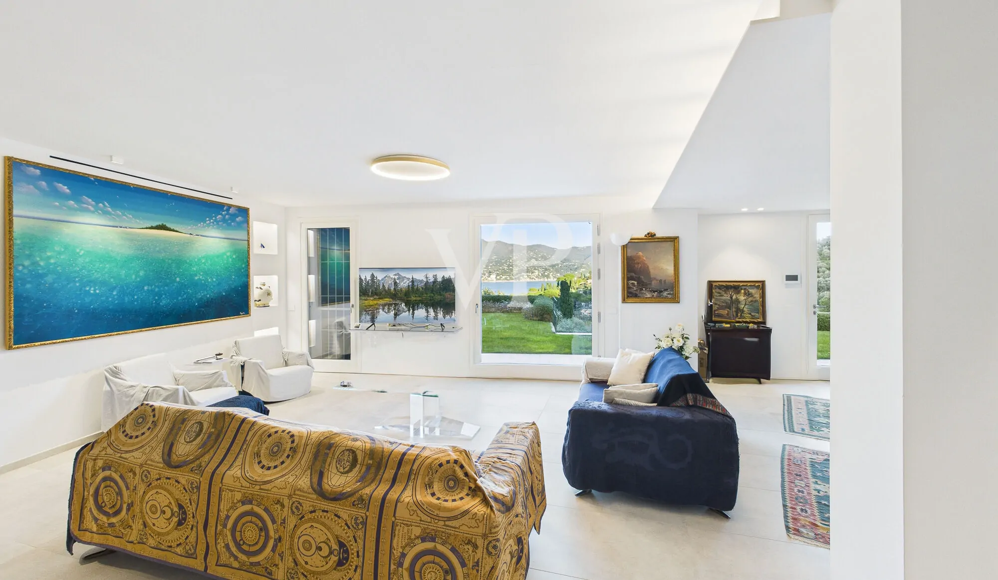 Villa 1 angolo divani