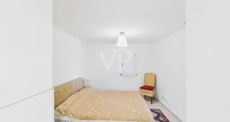 von_poll_real_estate_property_IT252942619_image_74