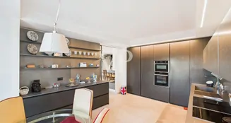 von_poll_real_estate_property_IT252942619_image_235