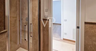 von_poll_real_estate_property_IT252942632_image_16