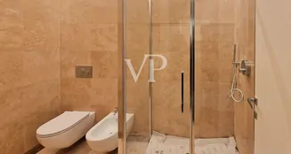 von_poll_real_estate_property_IT252942632_image_15