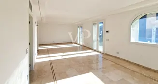 von_poll_real_estate_property_IT252942632_image_5