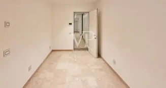 von_poll_real_estate_property_IT252942632_image_9