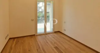 von_poll_real_estate_property_IT252942632_image_6