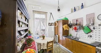 von_poll_real_estate_property_IT252942662_image_86