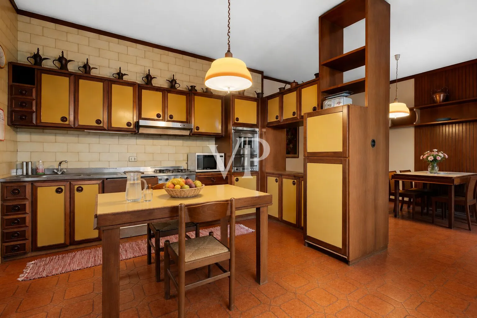 Villa plurifamiliare con ampio giardino privato alle porte di Milano