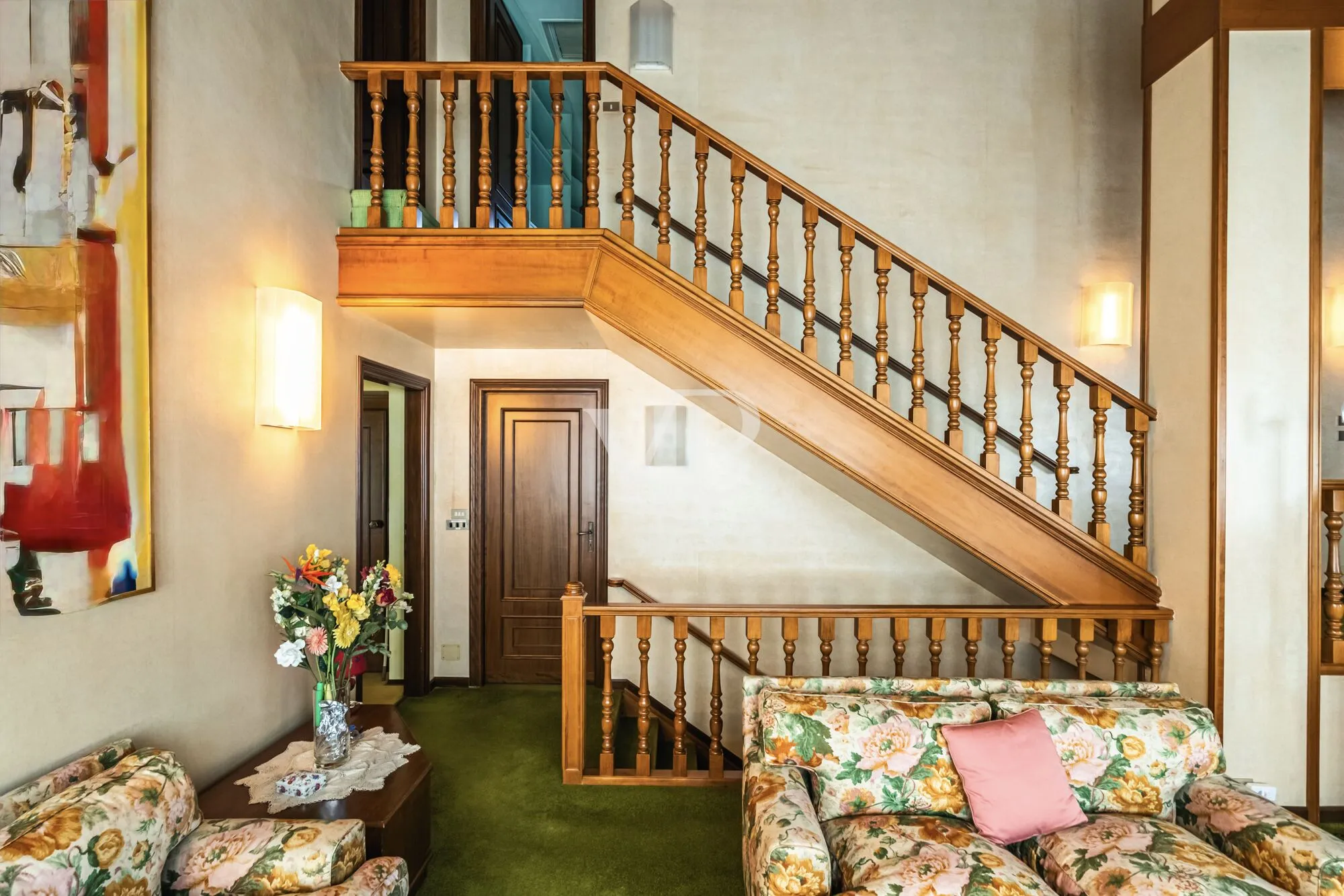 Majestic villa in dominant position with private pool