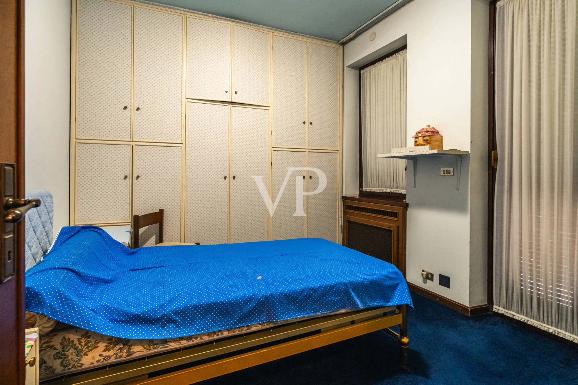 Majestic villa in dominant position with private pool