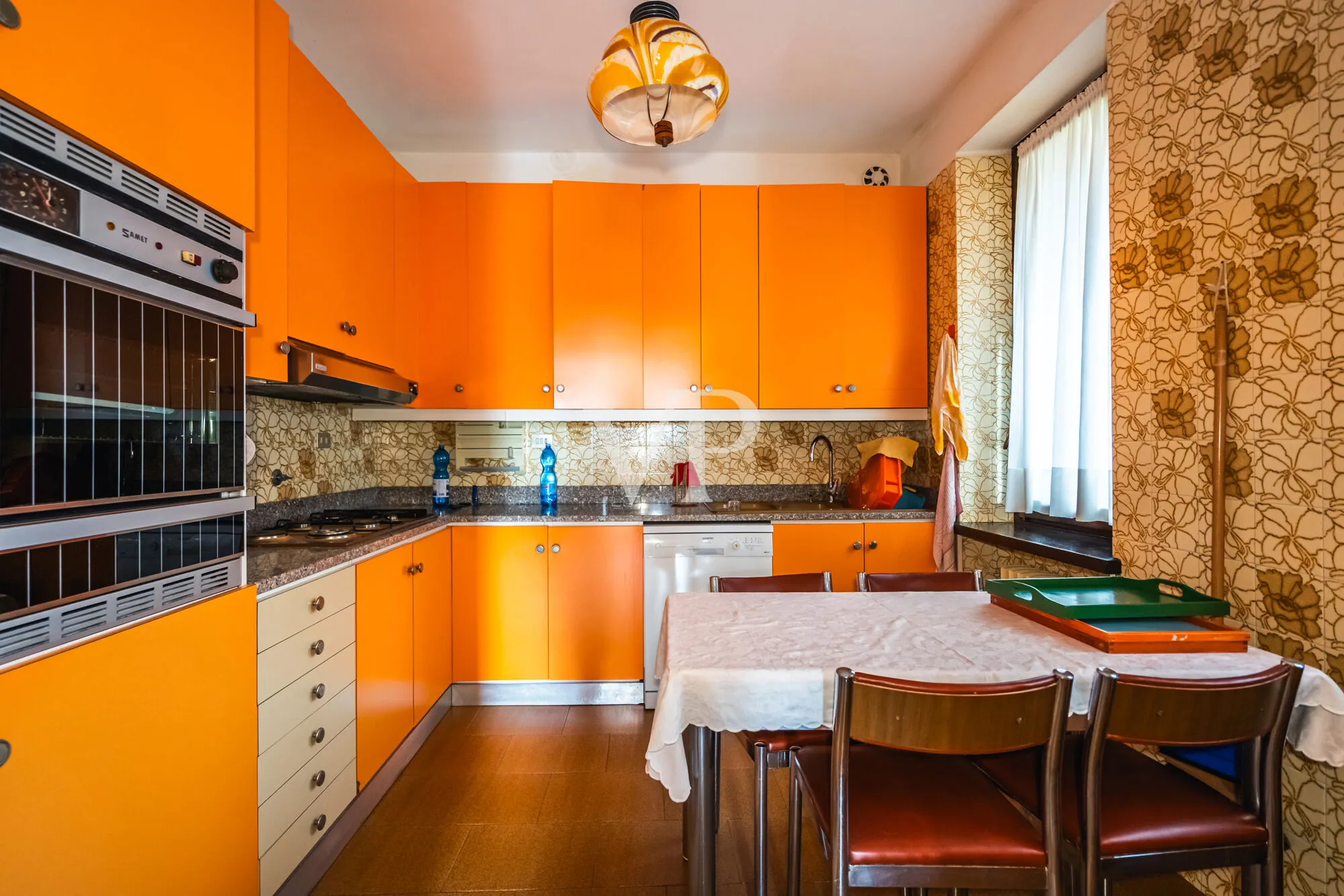 Majestic villa in dominant position with private pool