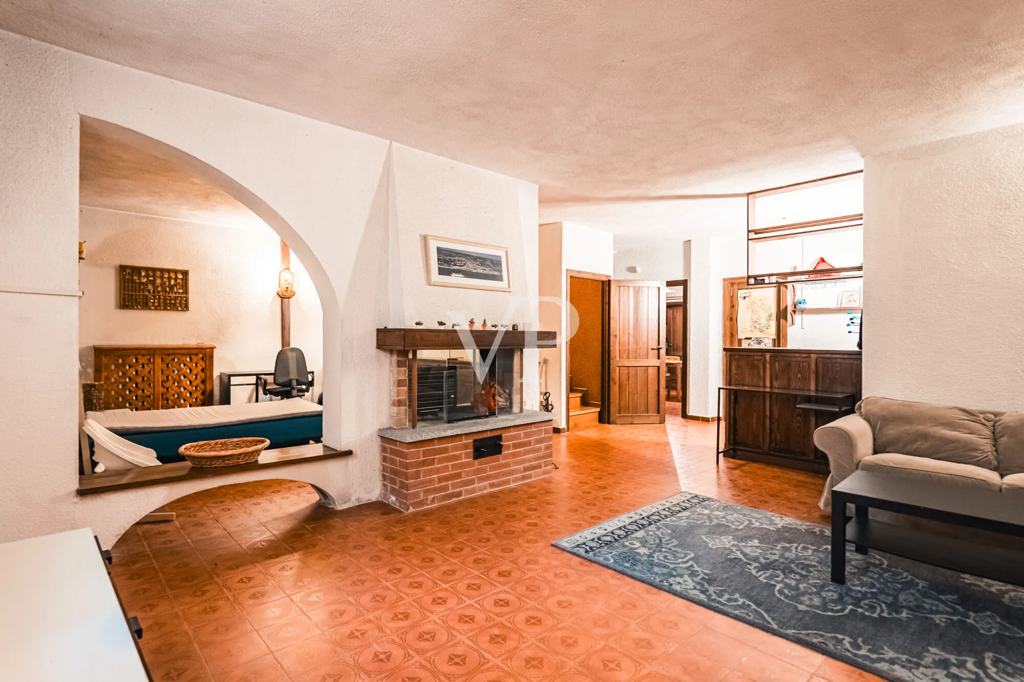 Villa with garden and breathtaking views of the Alps