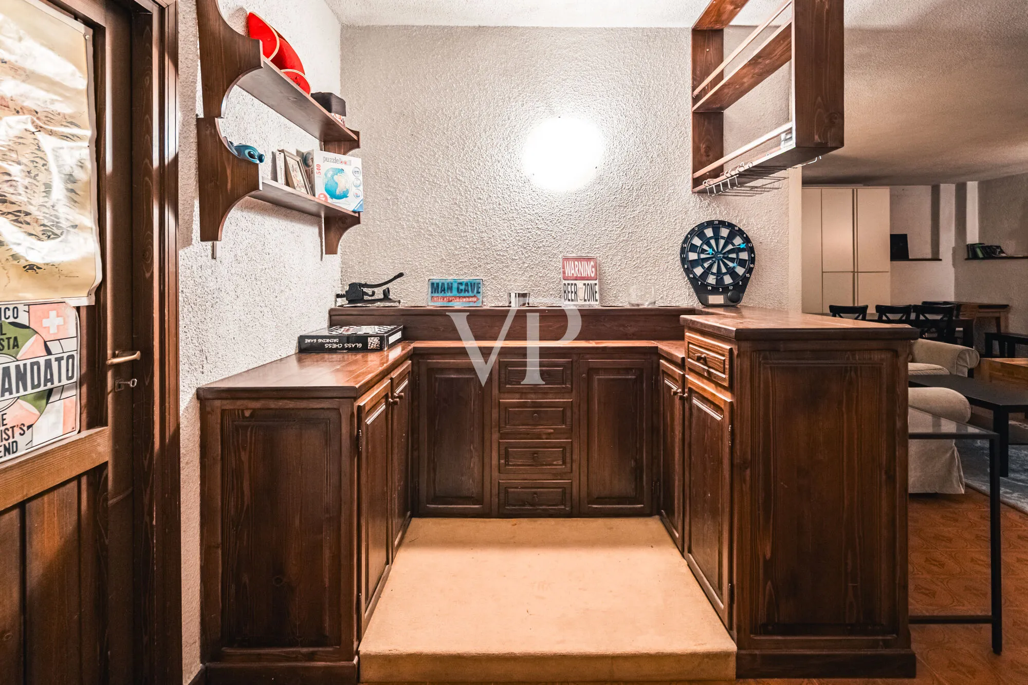 Villa with garden and breathtaking views of the Alps