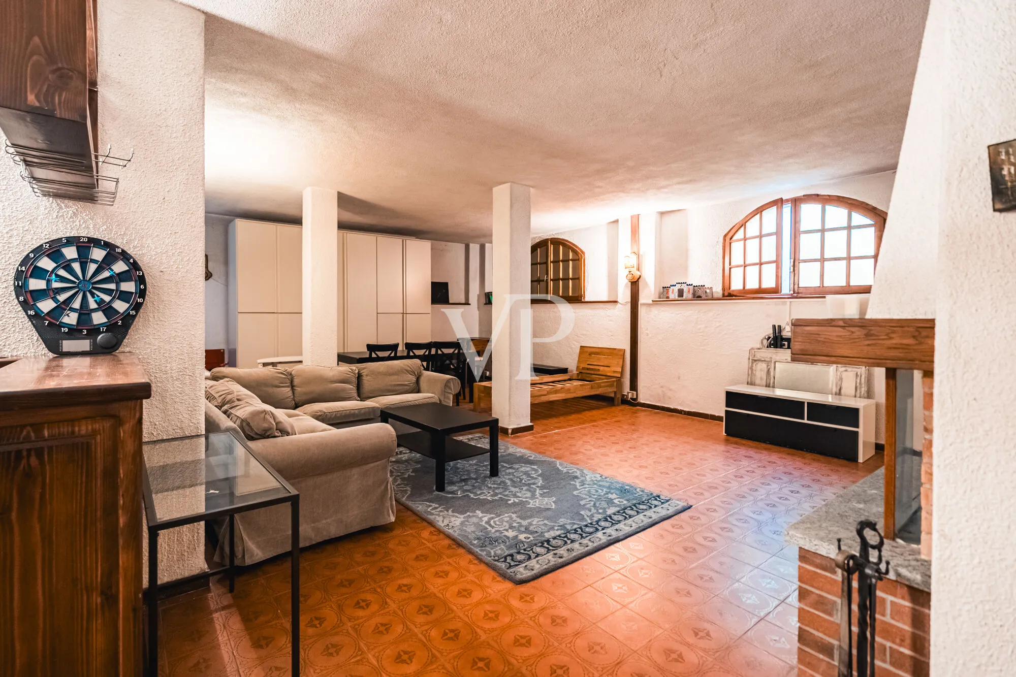 Villa with garden and breathtaking views of the Alps