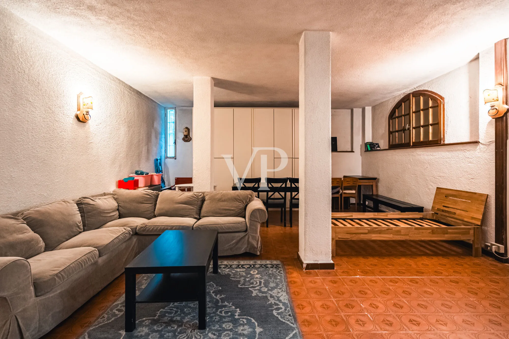 Villa with garden and breathtaking views of the Alps