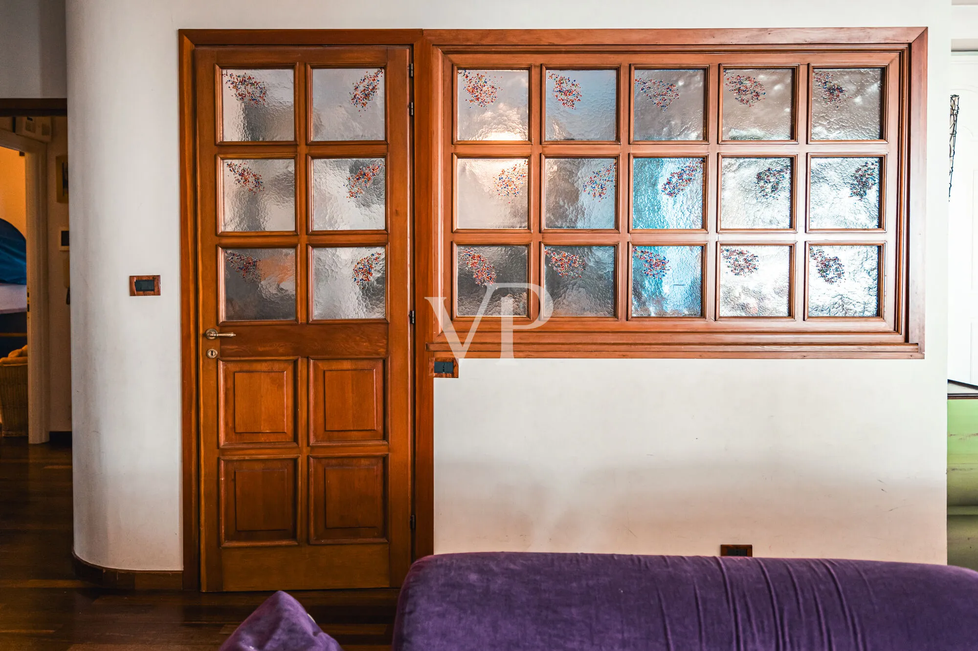 Villa with garden and breathtaking views of the Alps