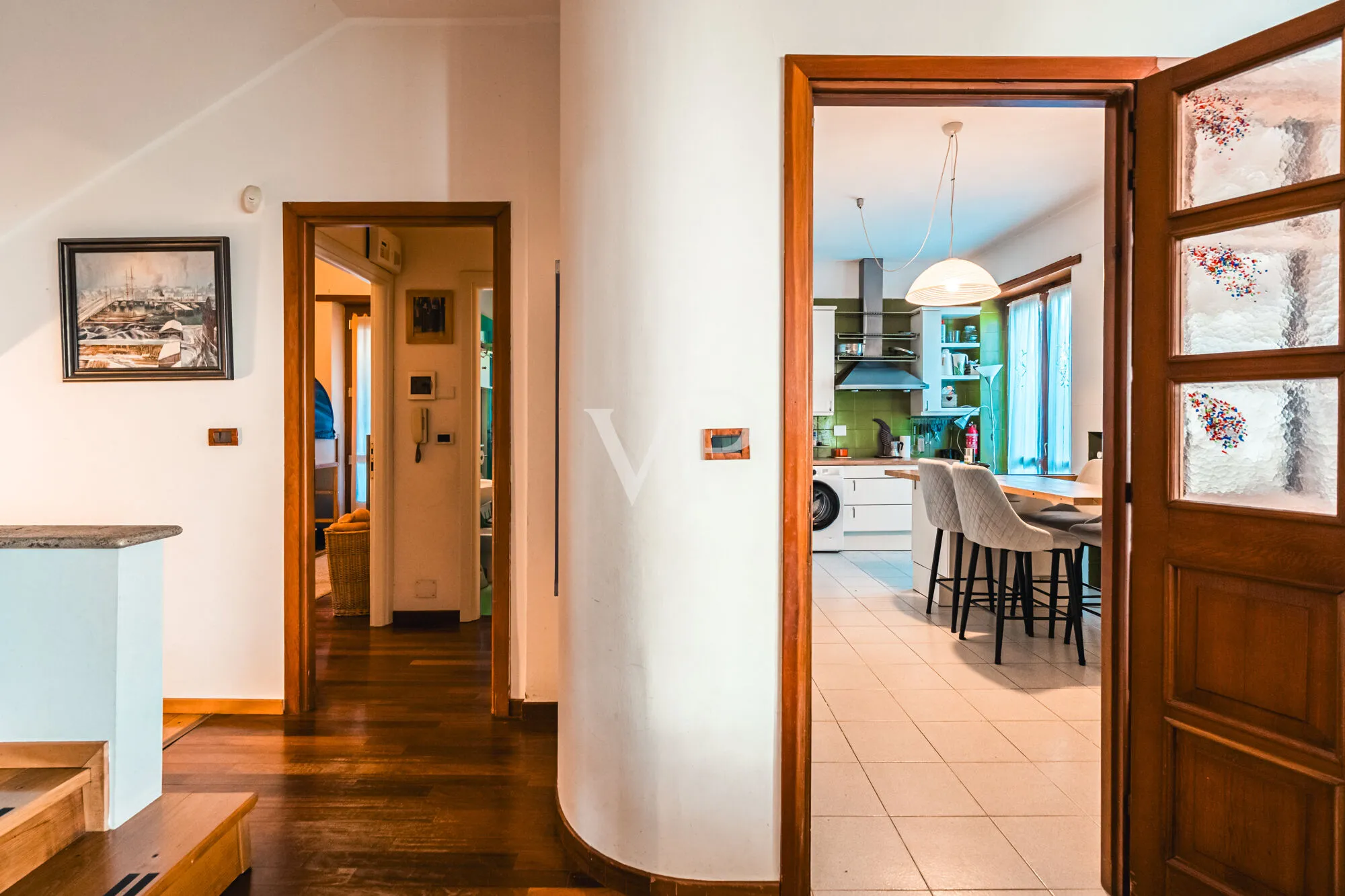 Villa with garden and breathtaking views of the Alps