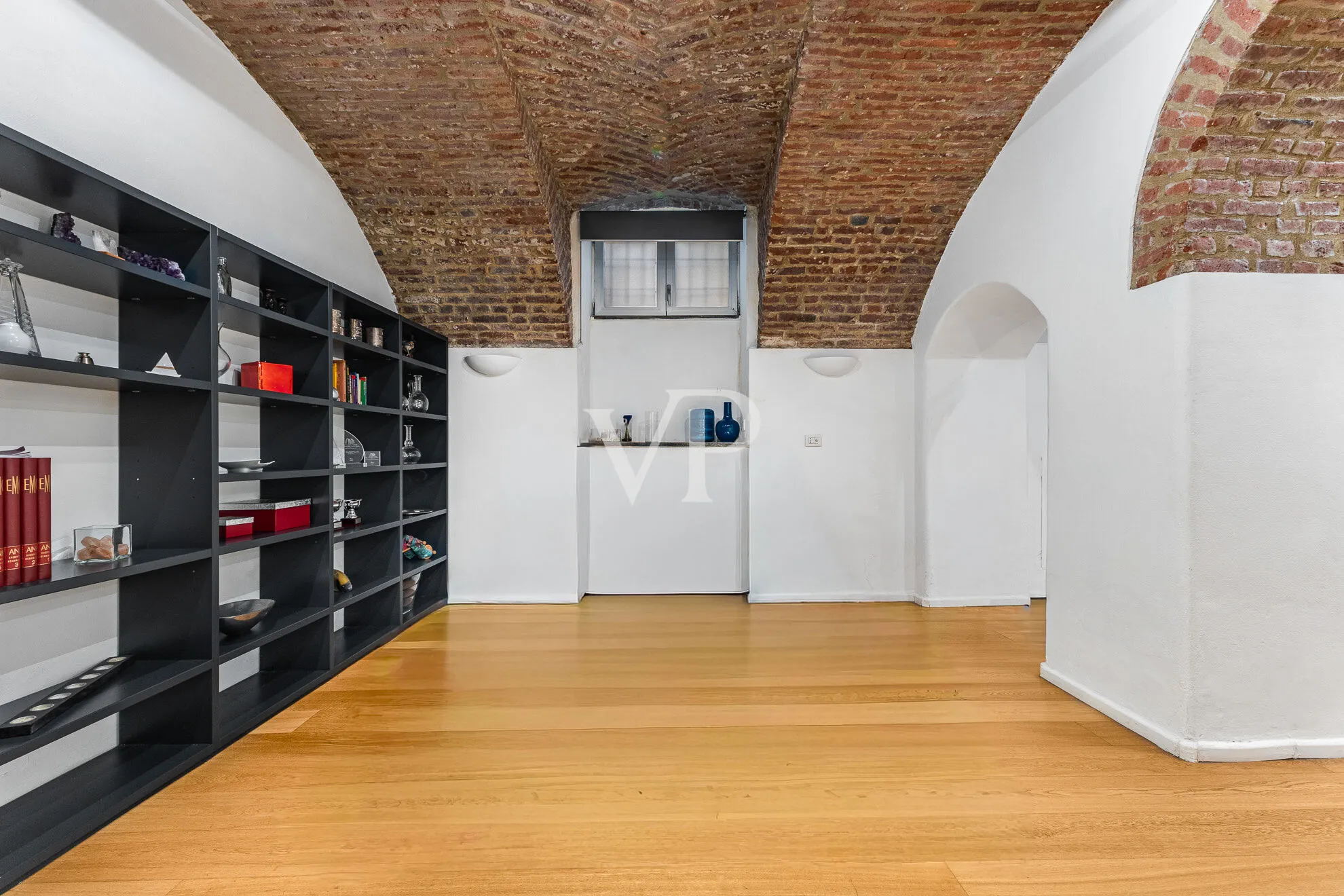 Spacious open space loft completely renovated