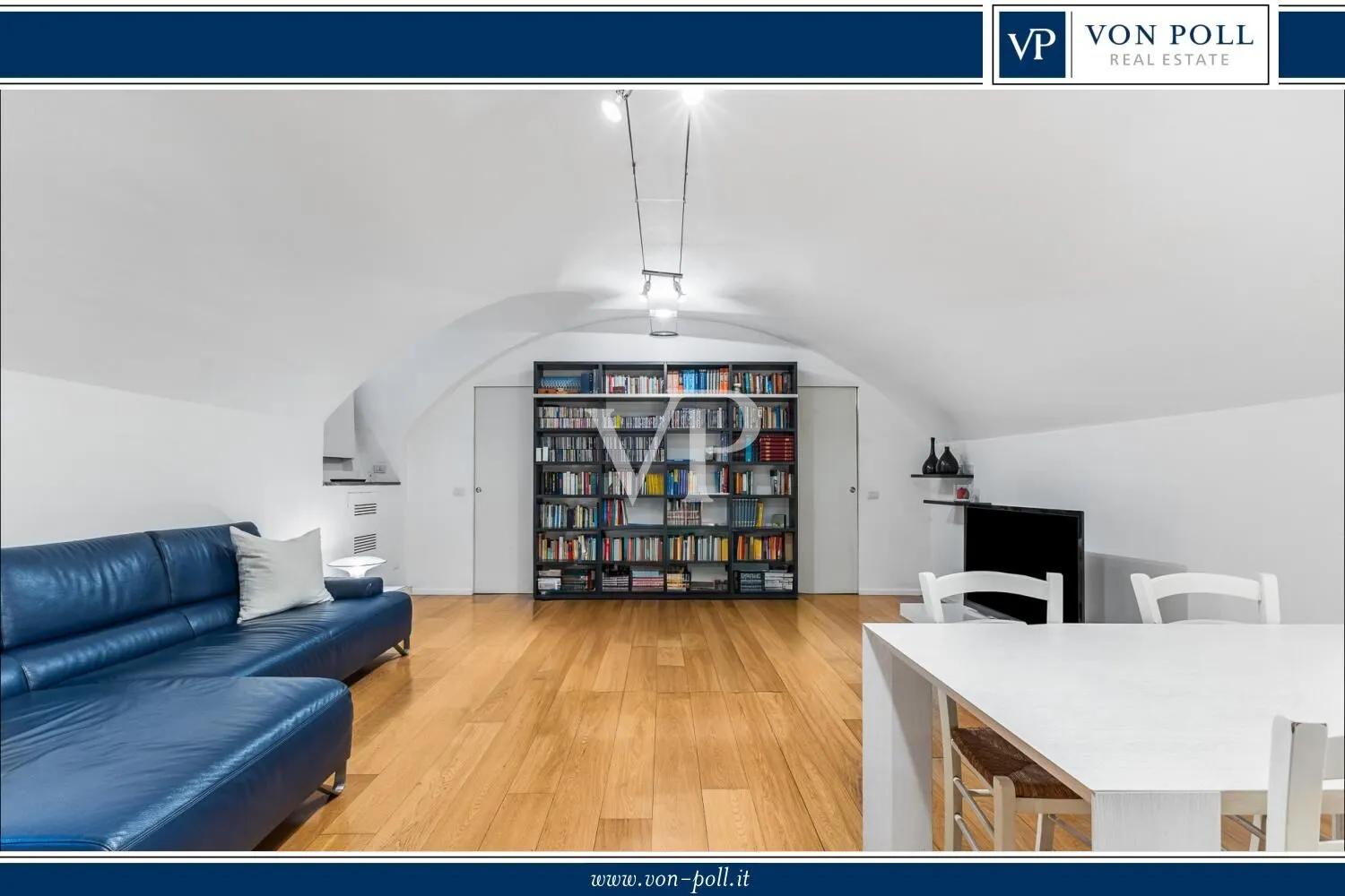 Spacious open space loft completely renovated