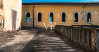 von_poll_real_estate_property_IT261252730_image_77