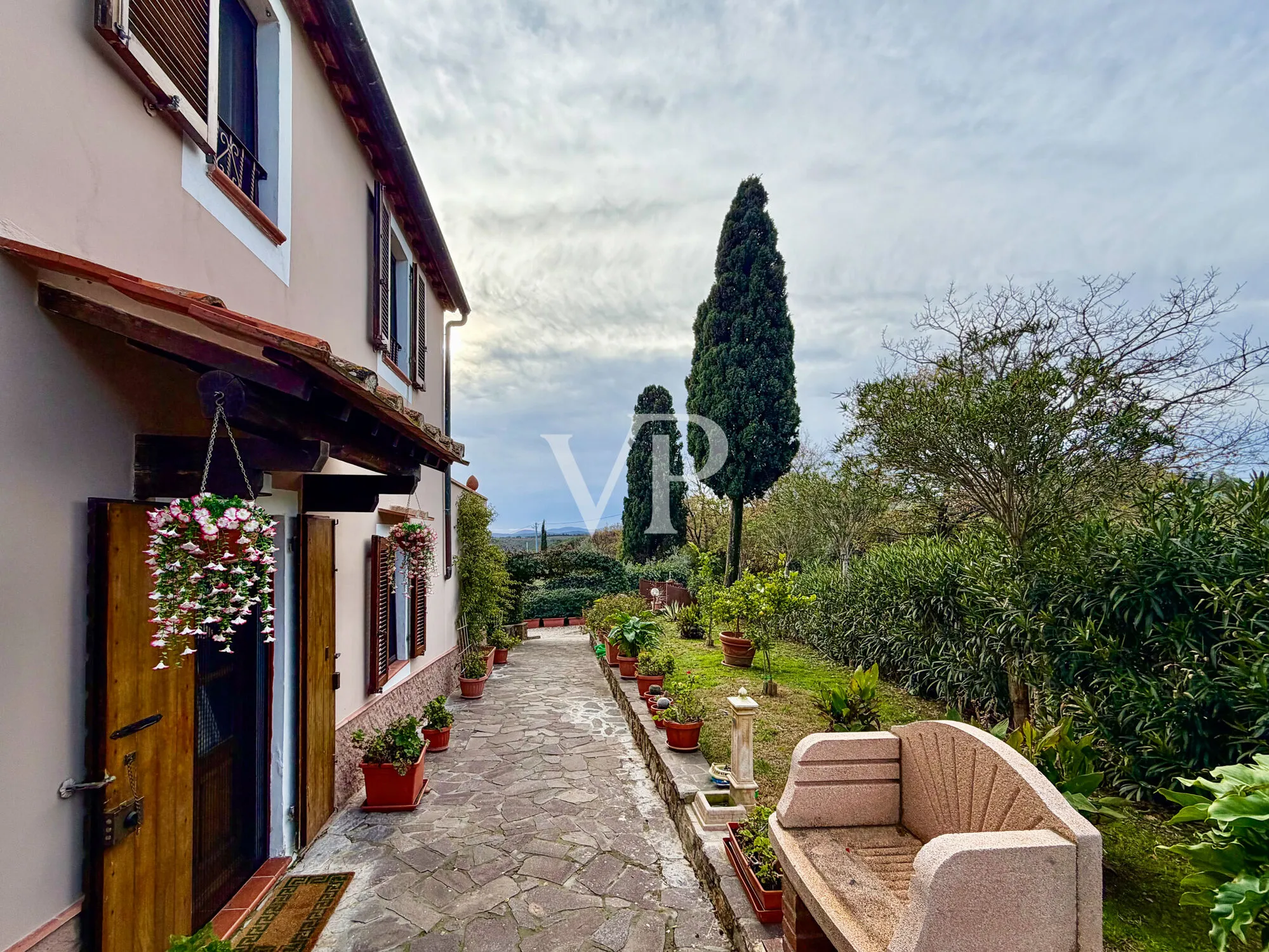 Renovated farmhouse with panoramic views of Massa Marittima and private garden in Tuscan Maremma