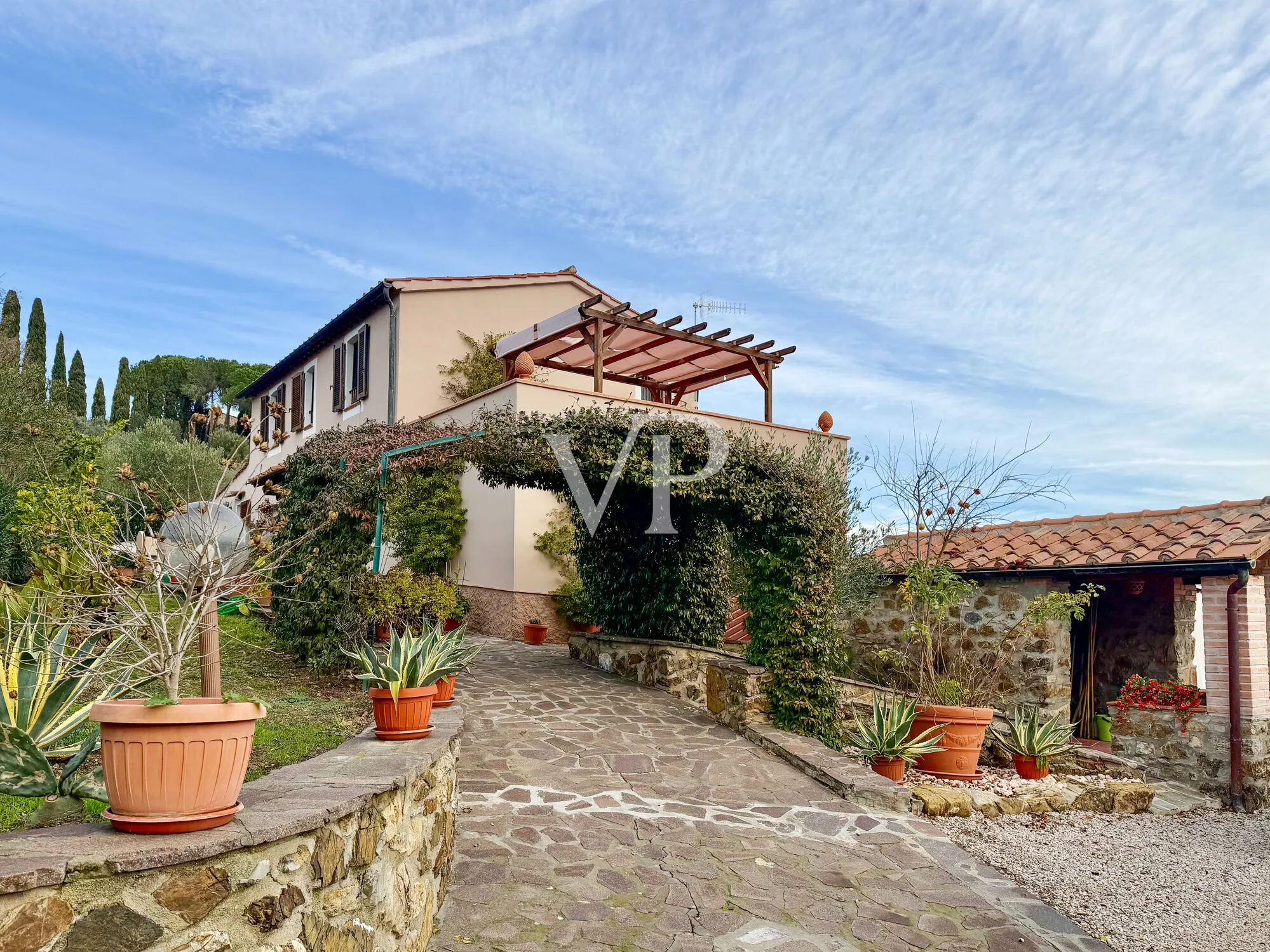 Renovated farmhouse with panoramic views of Massa Marittima and private garden in Tuscan Maremma