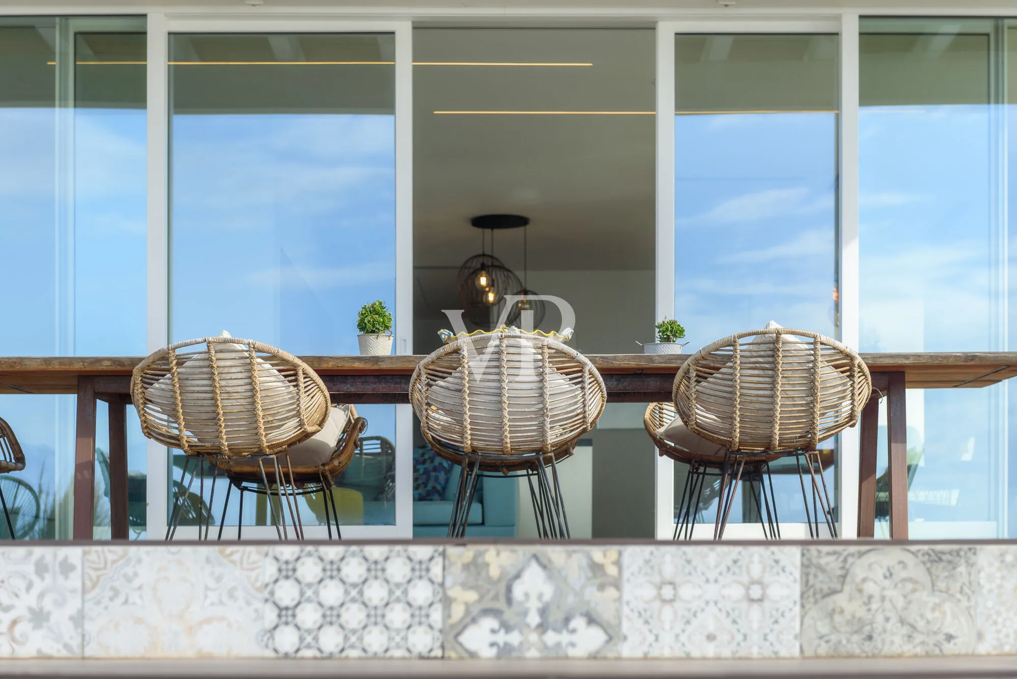 Exklusive Design-Villa zwischen Meer und Natur in Cava D'Aliga - Ostsizilien