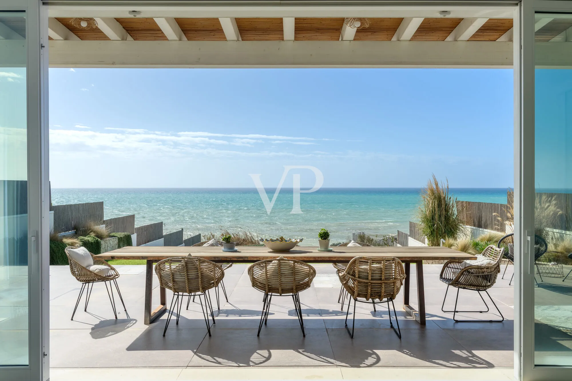 Exklusive Design-Villa zwischen Meer und Natur in Cava D'Aliga - Ostsizilien