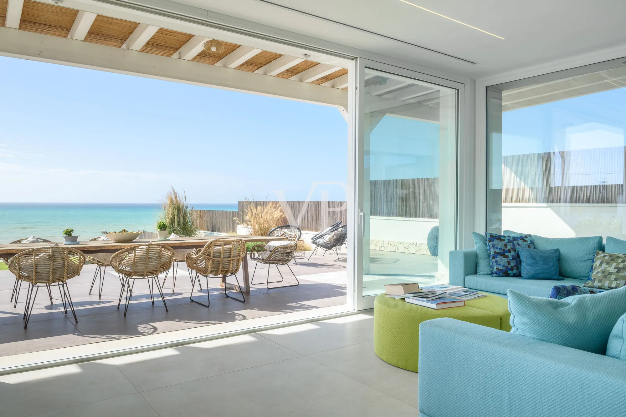 Exklusive Design-Villa zwischen Meer und Natur in Cava D'Aliga - Ostsizilien