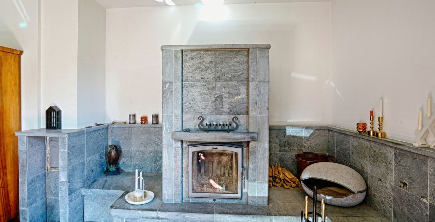 Kamin im Wohnzimmer EG