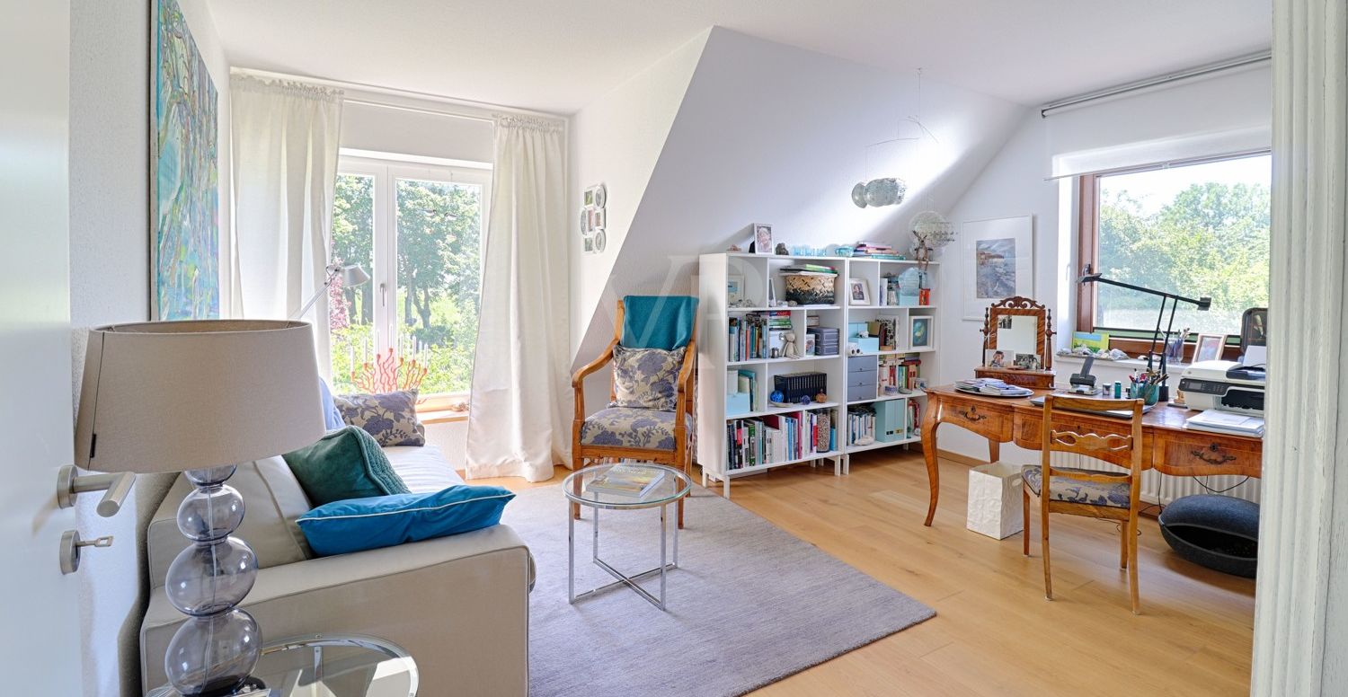 Arbeitszimmer DG