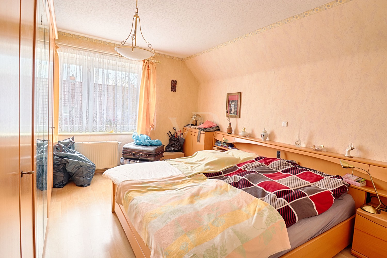 Schlafzimmer DG